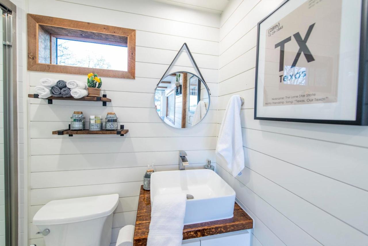 Villa New The Lone Star Shipping Container Fredericksburg Esterno foto
